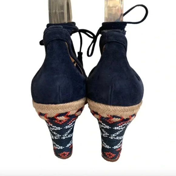 CAbi ~ Isla Espadrilles Wedge Sandals - Picture 4 of 12